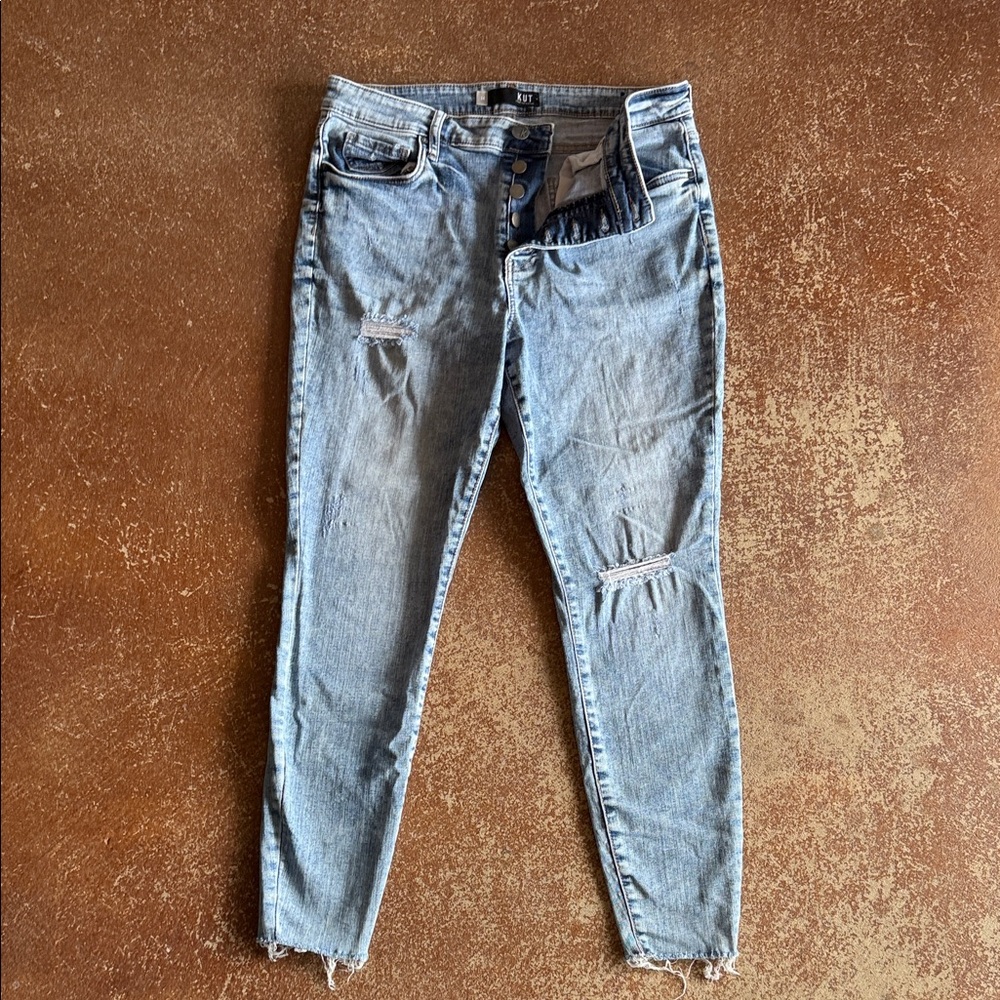 Kut from the Kloth Light Blue Distressed Skinny Jeans